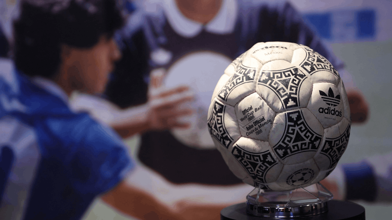 10 Match Balls From Historic Games That Became Relics
