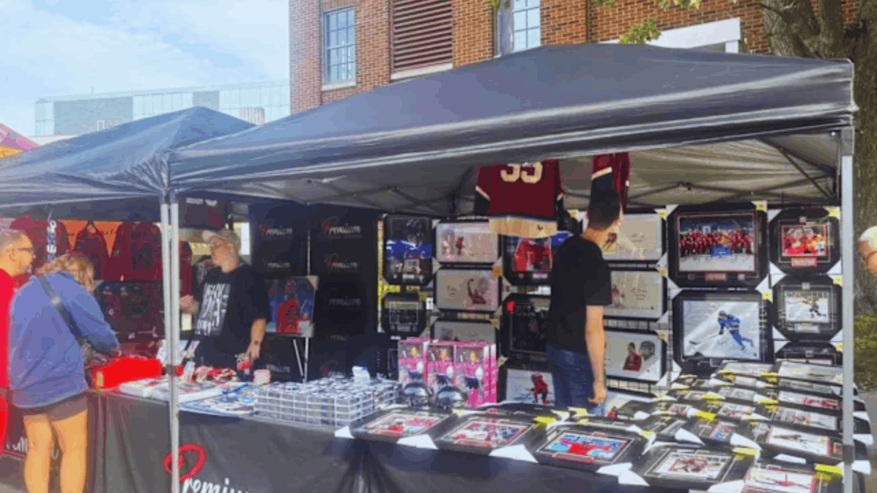 How the Sports Memorabilia Market Works